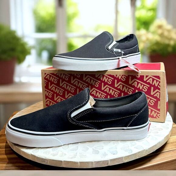Vans Classic Slip-On Black Canvas Shoes Sneakers Men’s 9 / Women’s 10.5  New in main image 4